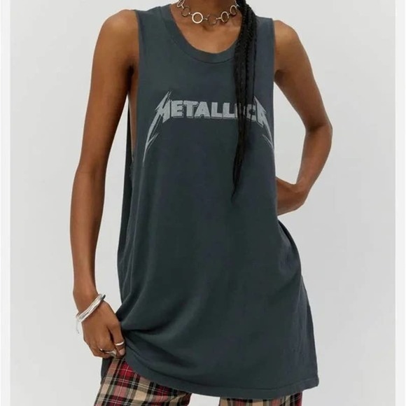 Daydreamer Tops - Daydreamer Metallica Muscle Graphic Tunic Tank Top Tee NWOT Size M
